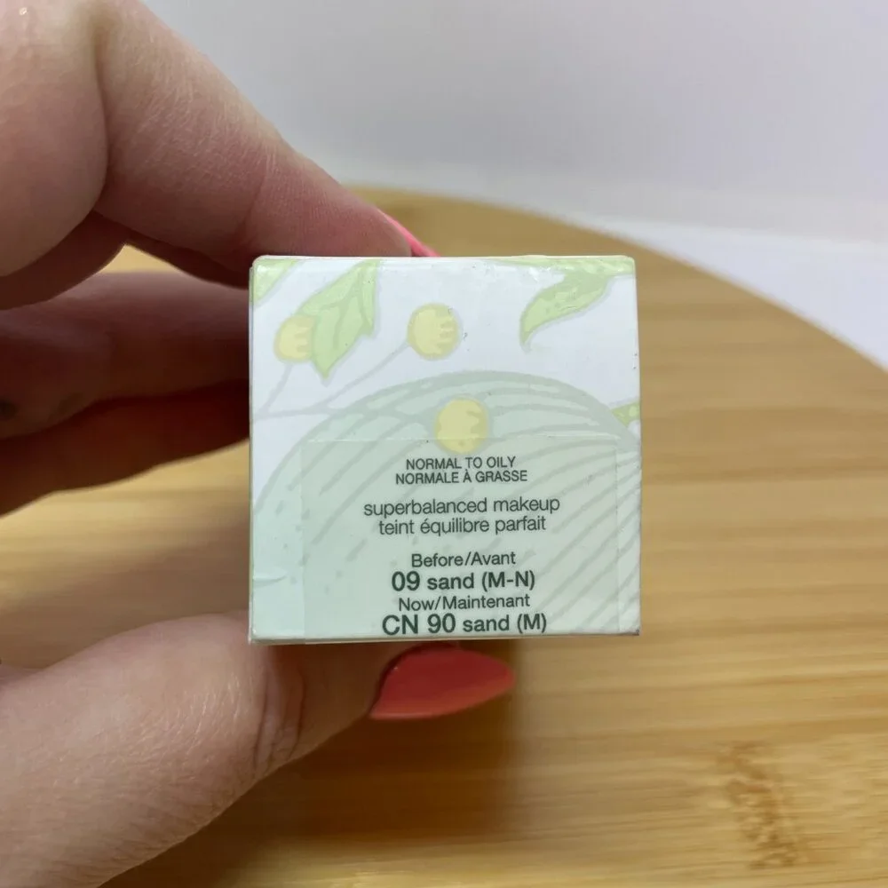 Clinique Superbalanced Makeup CN 90 Sand 1 oz Normal to Oily Makeup Base
